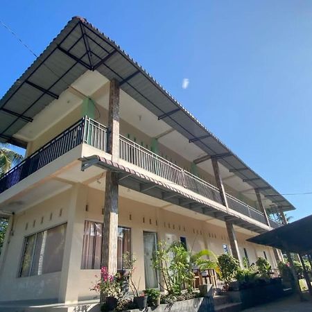 Penginapan Malompek Syariah パダン エクステリア 写真